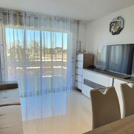 A 150M De La Plage - Coquet Appartement Pour 4 Personnes Виас Екстериор снимка